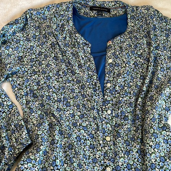 EUC Tommy Hilfiger Floral Garden Peasant Style Blouse - Picture 14 of 16